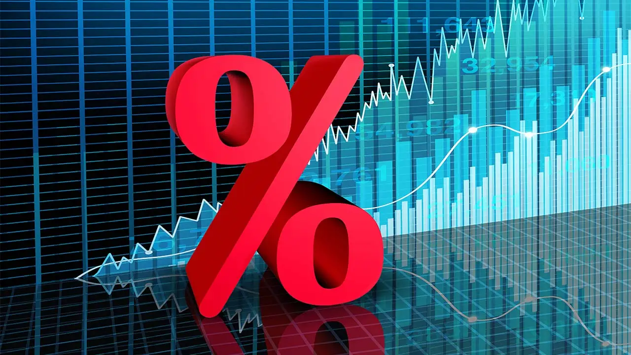 Imagem ilustrando a trajetória da taxa Selic no Brasil em 2025, mostrando o aumento da taxa de juros decidido pelo Copom para conter a inflação e estabilizar o mercado financeiro.